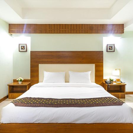 Sirin Hotel & Resident Khon Kaen Bagian luar foto